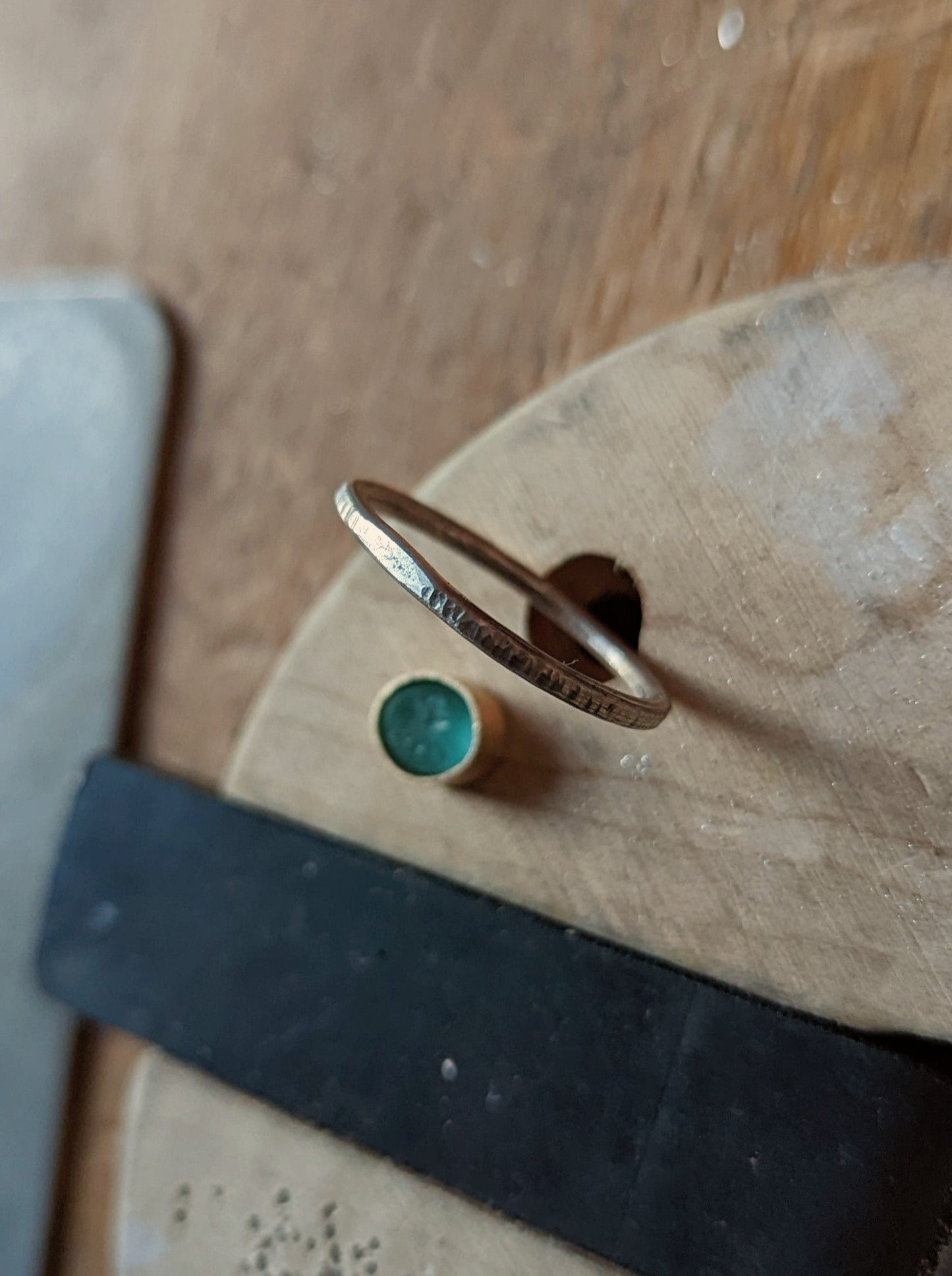 Kit for cutting and shaping beach glass