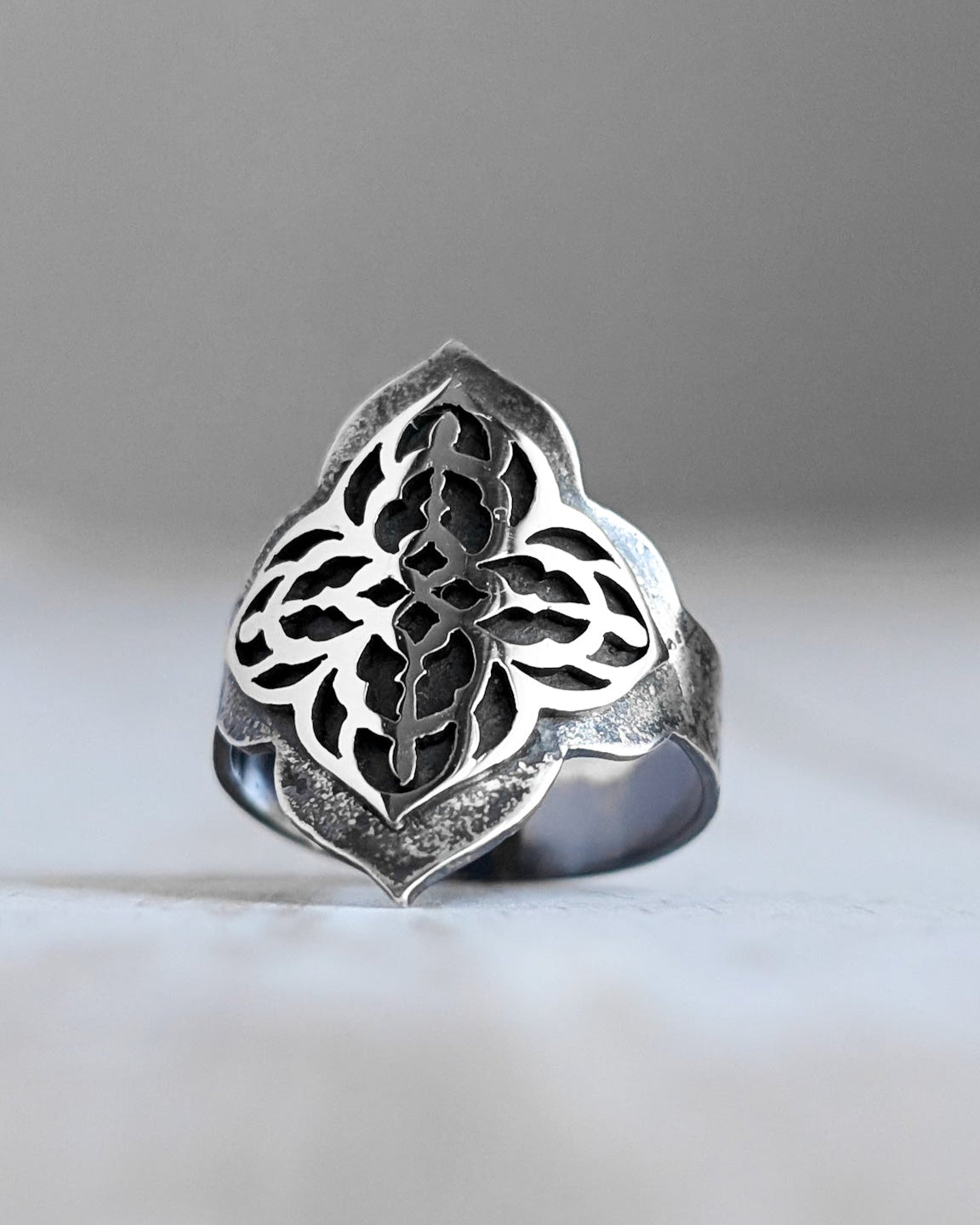 Sterling Silver gothic quatrefoil pattern ring