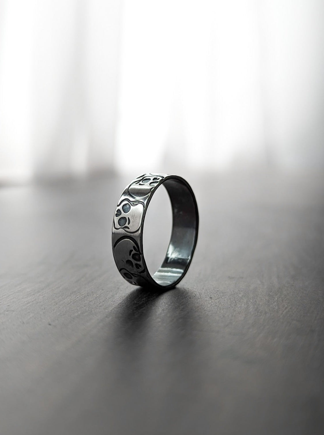 Sterling Silver skulls mens ring