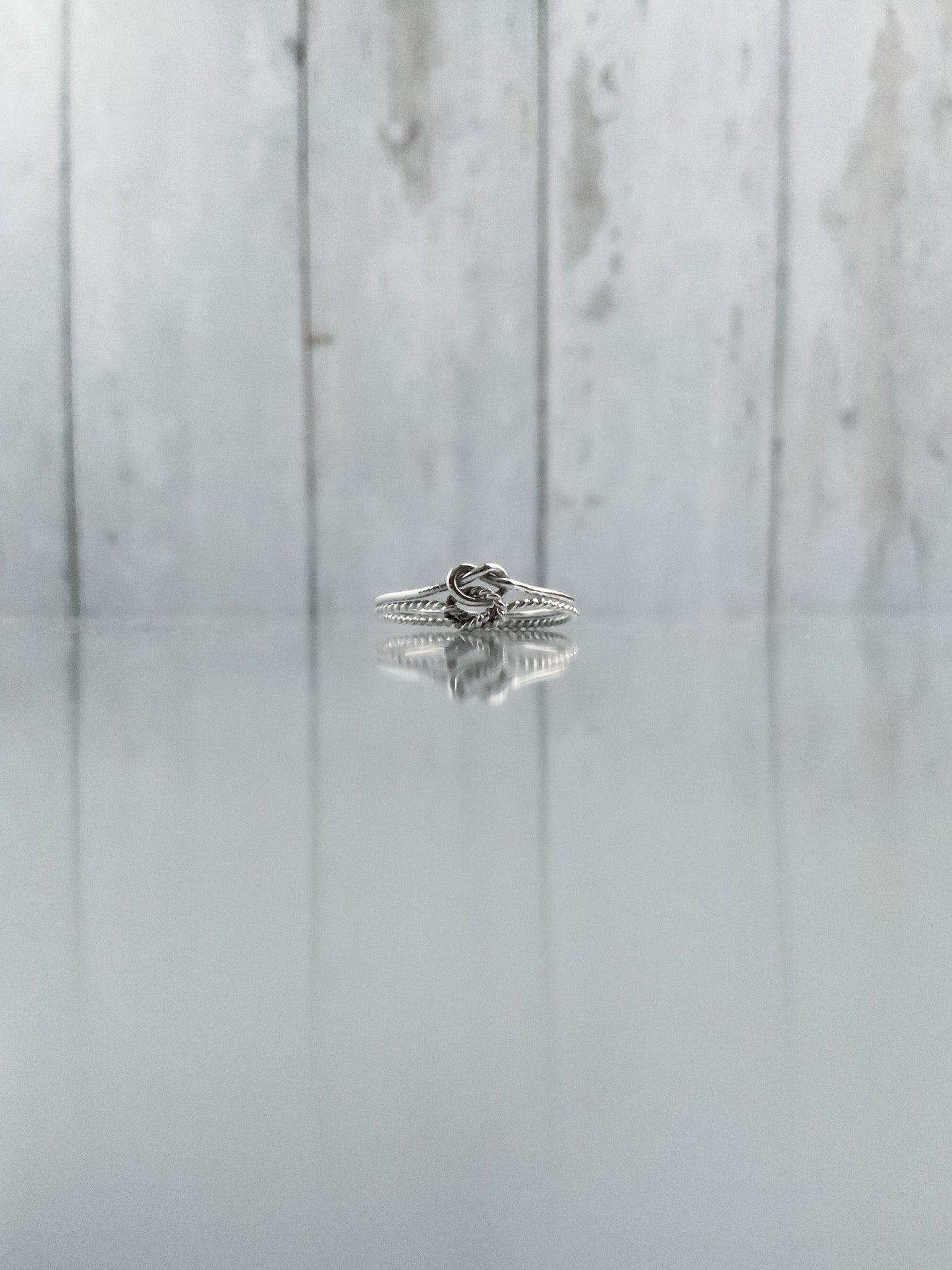 Sterling silver Scottish knot rope ring