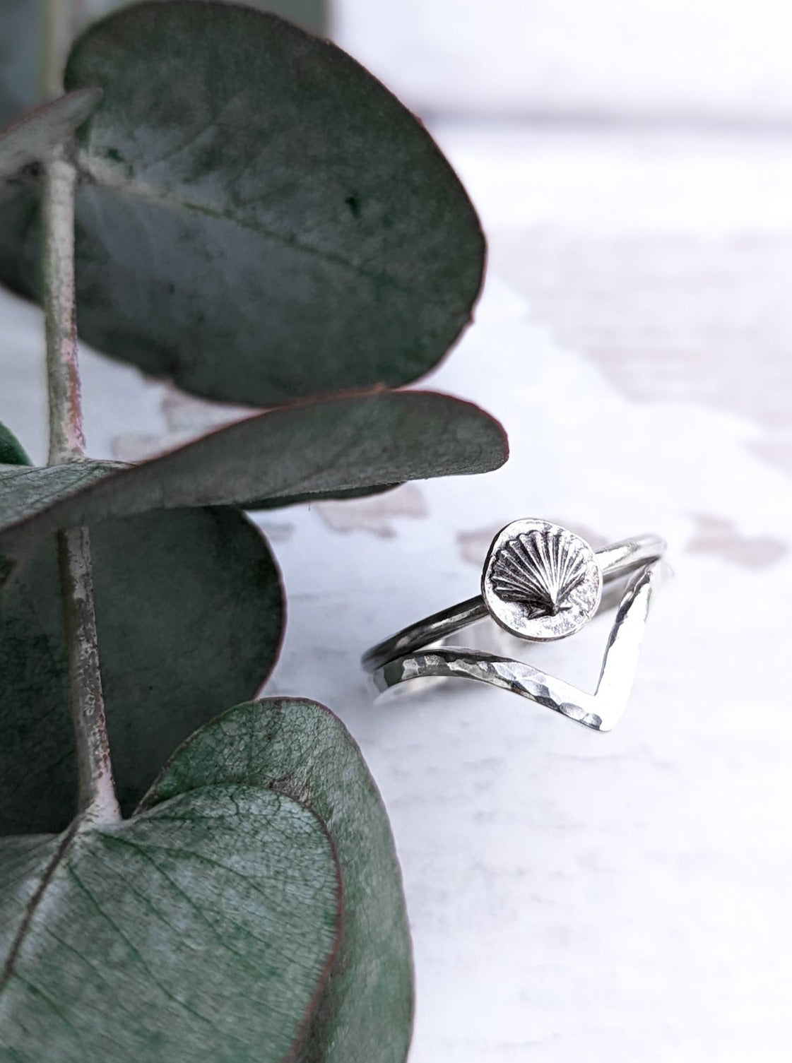 Hammered silver wishbone stacker ring
