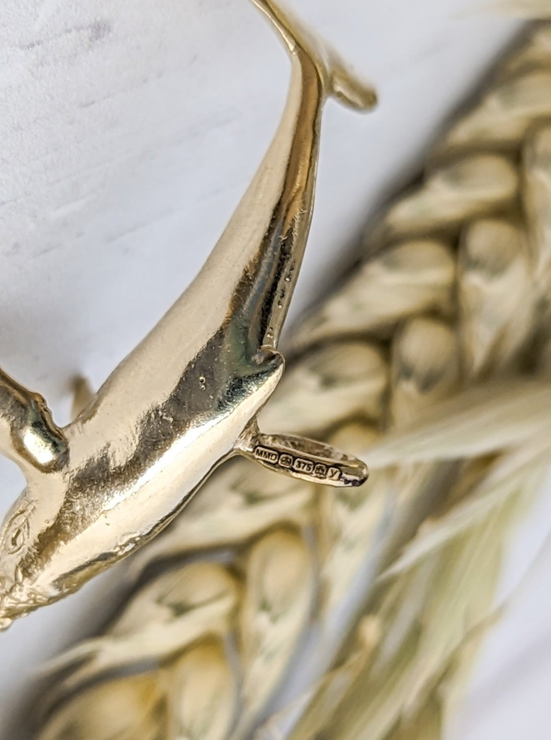 375 Gold Humpback Whale necklace